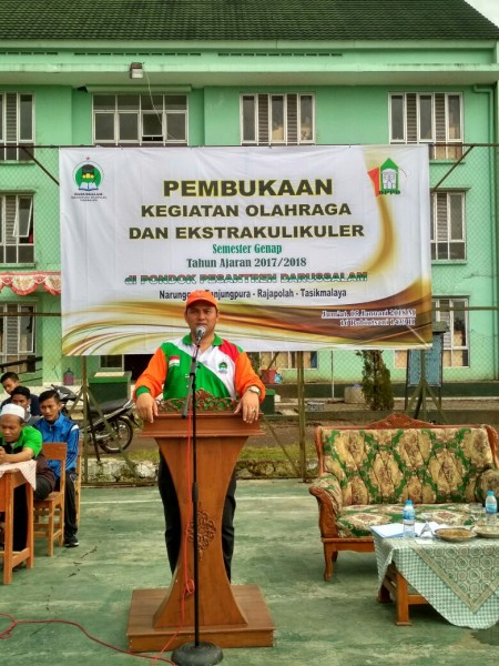 Pembukaan Kegiatan Olahraga dan Ekstrakurikuler Di Pondok Pesantren  Darussalam Rajapolah Tasikmalaya