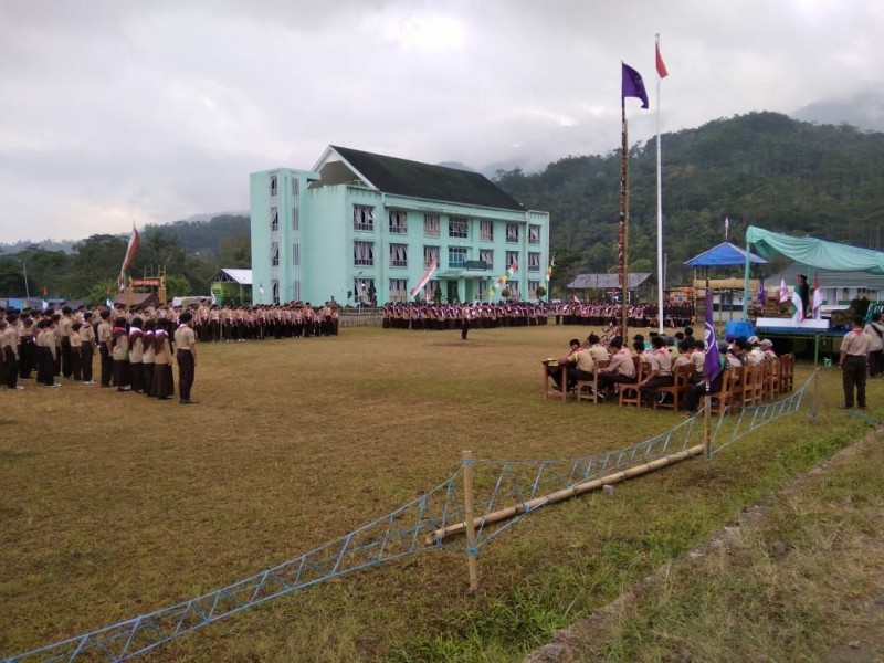 MEMPERKENALKAN NILAI KEPONDOKAN MELALUI KEGIATAN LPTM (LOMBA PERKEMAHAN TA`ARUF MA`HAD) 2018