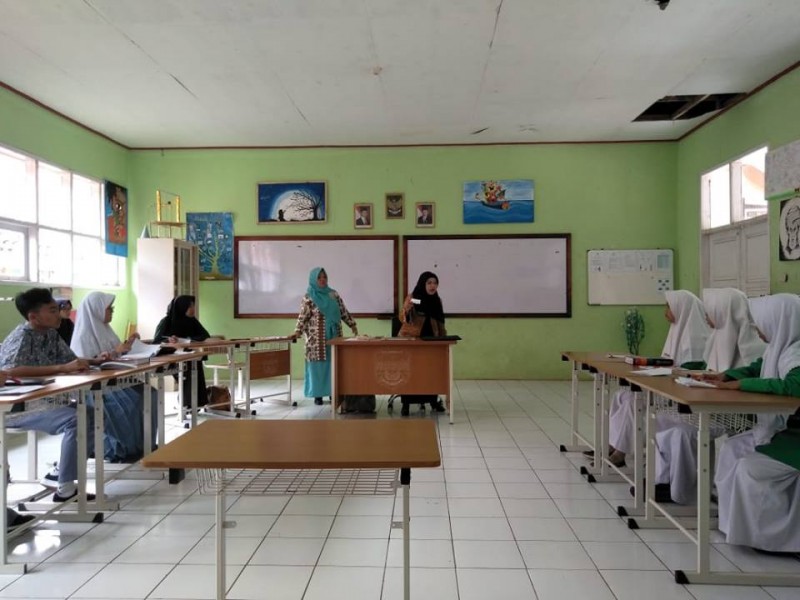 Lomba Debat Bahasa Inggris tingkat SMA se-Kab Tasikmalaya 