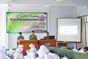 Pekan Perkenalan Khutbatu-l-Arsy