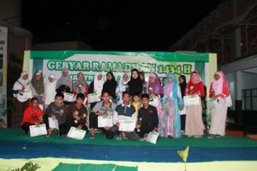 Pembagian hadiah gebyar ramadhan