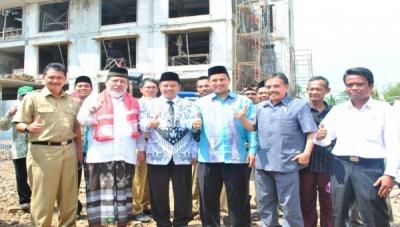 Pimpinan Pondok bersama Bupati Tasikmalaya