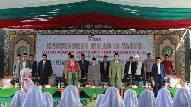 Syukuran Milad Pondok ke 15 Tahun dan Khataman Santri Akhir Alfu Afiah Generation