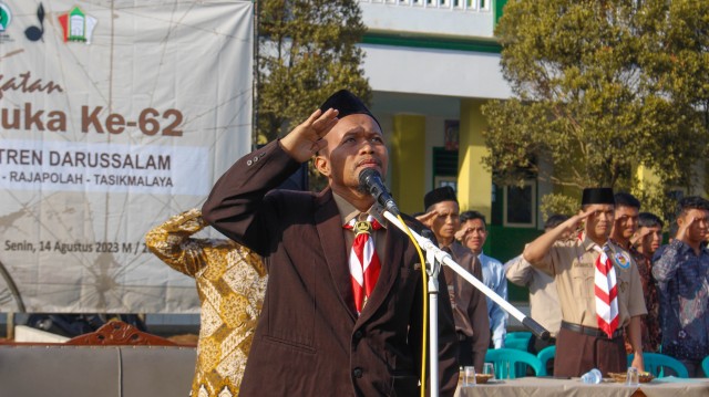 Peringatan Hari HUT Pramuka Ke-62 Di Pondok Pesantren Darussalam 