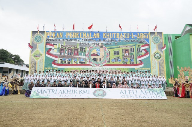 Pekan Perkenalan Khutbatu L `arsy Alfu Alfiah Generation 2021 Pondok